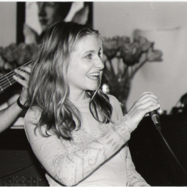 Astrid-grins.jpg